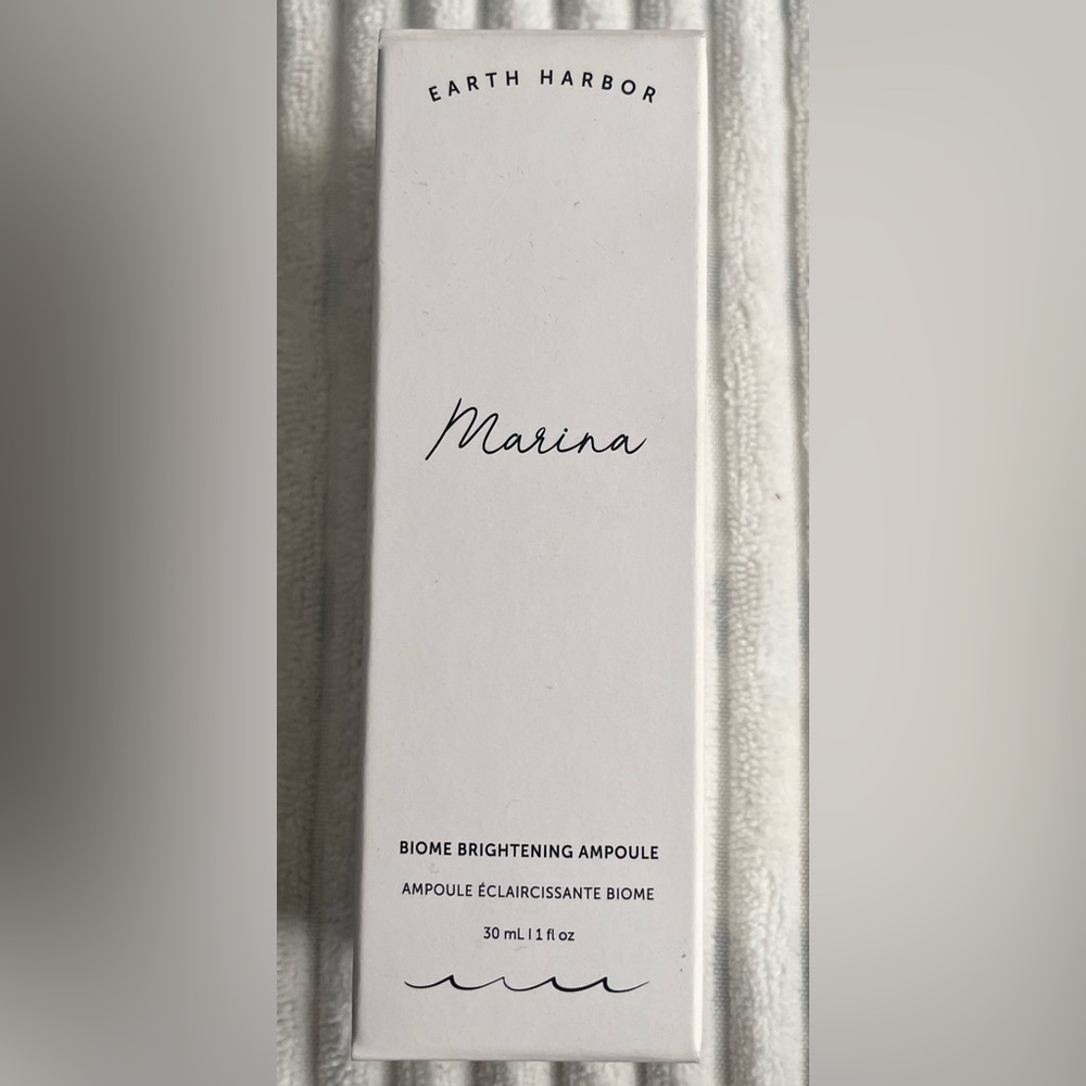 Earth Harbor - marina - biome brightening ampoule